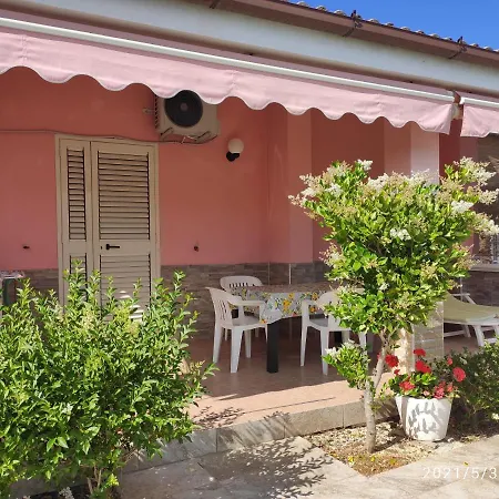 Fabrizio, 2025 A Aparthotel