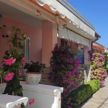 Aparthotel Fabrizio, 2025 A