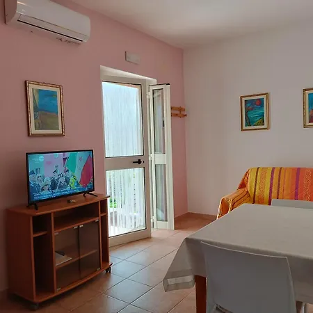 Fabrizio, 2025 A Apart-hotel