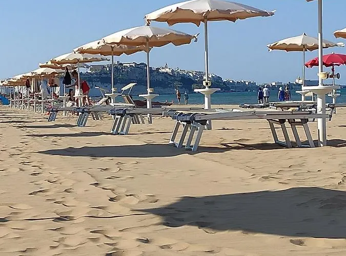 Fabrizio, 2025 A Apart-hotel Vieste