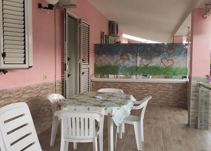 Fabrizio, 2025 A Aparthotel
